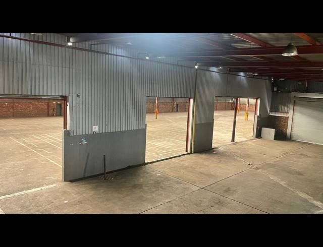 3,568M² WAREHOUSE TO LET IN PRETORIA INDUSTRIAL